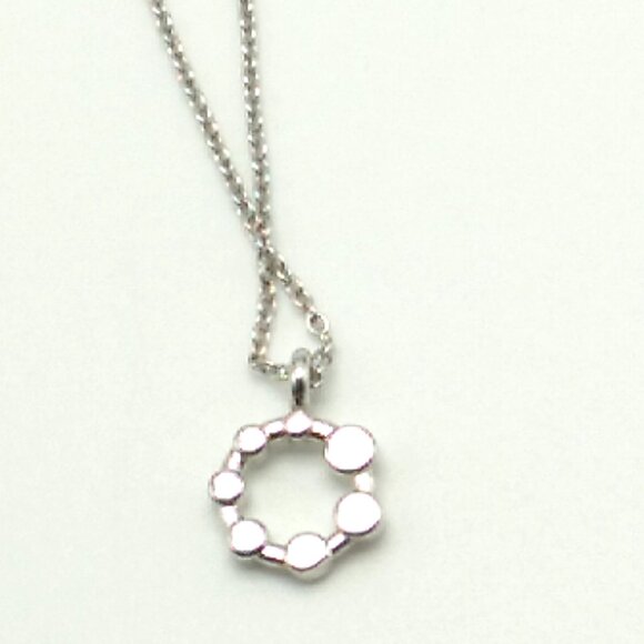 Dana Bachman Delicate Open Circle Crystal Necklace Silver-tone NWOT 18" - Picture 5 of 11